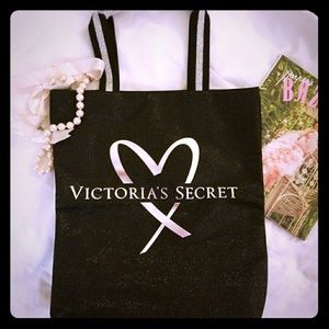 ** NWT ** Canvas Tote